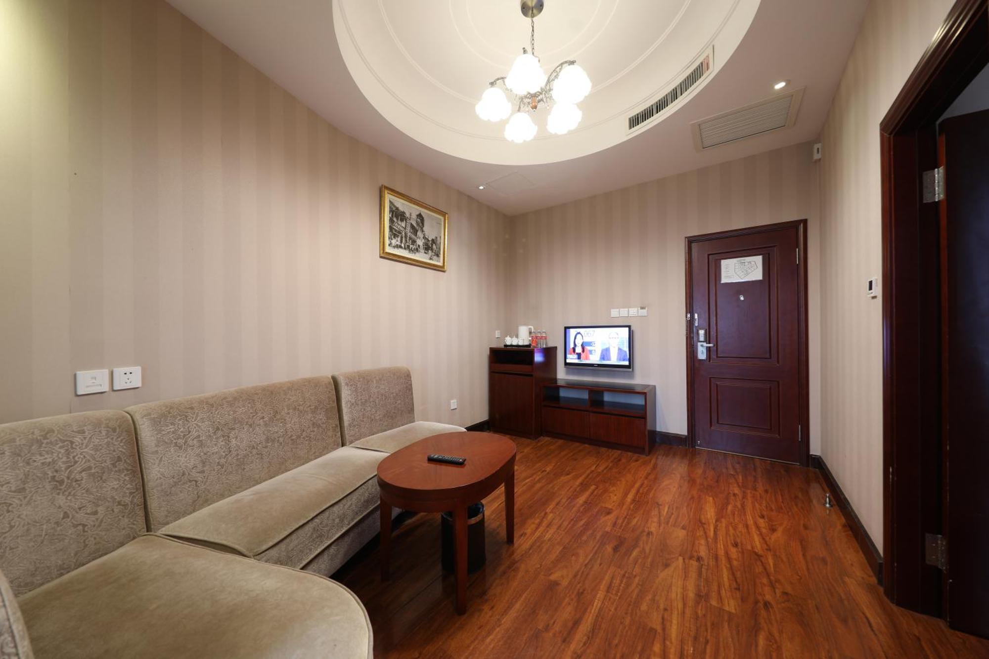 Seventh Heaven Hotel Shanghai Exterior photo
